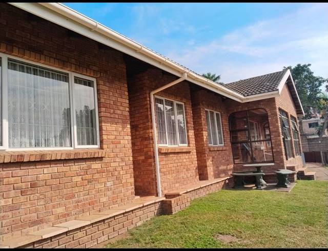 4 BEDROOM HOUSE FOR SALE IN NORTHDENE